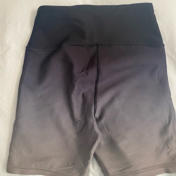 Good American Workout Set - Picture 5 of 7